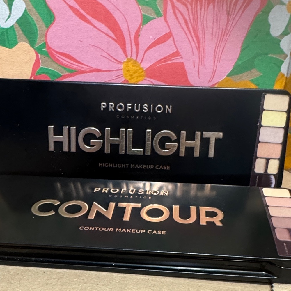 Profusion Cosmetics Highlight & Contour Makeup set